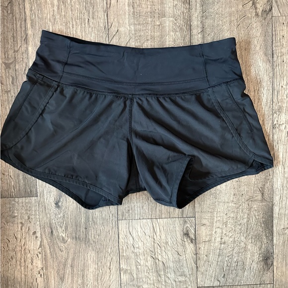 Lululemon shorts - Picture 1 of 3